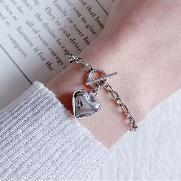 🤍Insta heart chain sterling silver bracelet - Picture 2 of 5